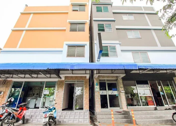 Ze Ramintra Near Fashion Island Bangkok
