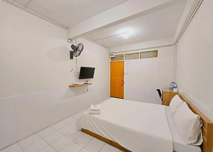 Hotel Ze Ramintra Near Fashion Island