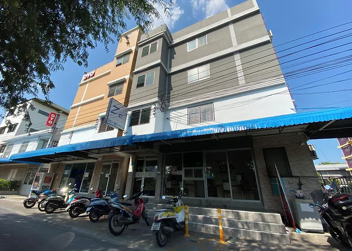 Ze Ramintra Near Fashion Island