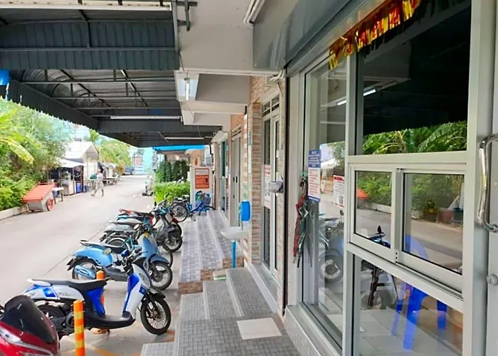 酒店 Ze Ramintra Near Fashion Island 2*