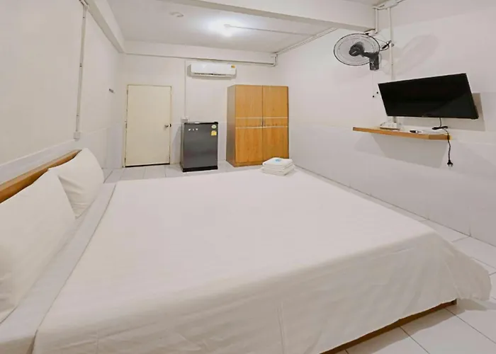 Hotel Ze Ramintra Near Fashion Island